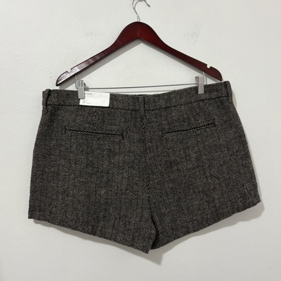 NWT American Eagle Outfitters Tweed Shorts - size 16 - Picture 4 of 6